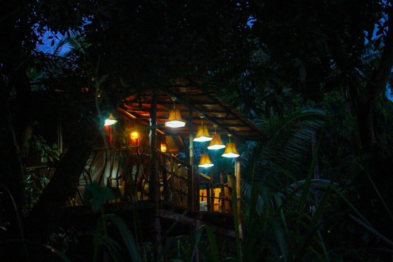 Experience The Comforts Of An Amazing Treehouse Sigiriya Exterior photo